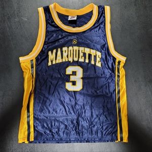 Vintage Dewayne Wade University of Marquette basketball jersey.